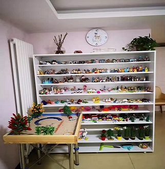 ϲ����ɫ����