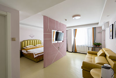 ϲ��ĸӤ����������ס����