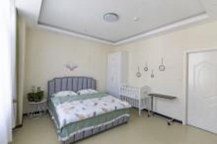 ������������ĸӤ��������,�����������ӵĵط��ļҿ��ף�